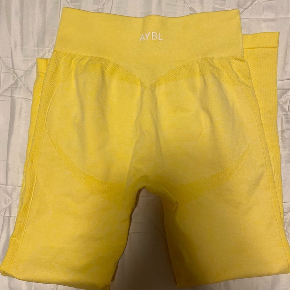 NWOT - AYBL Athletic Leggings - Picture 3 of 4